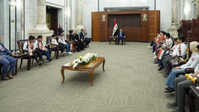 رئيس الوزراء: نحتاج إلى مزيد من التحديث في المناهج الدراسية 3 upload 1704195610 933127928 edit 181125568813333