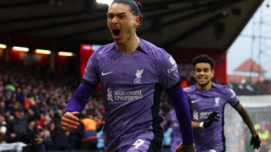 124 212240 nunez liverpool fans goal last minutes 2