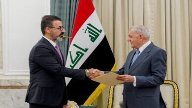 رئيس الجمهورية يسلم ريبوار طه المرسوم الجمهوري الخاص بتعيينه محافظاً لكركوك 7 upload 1723548057 1609527561 edit 1234844615107909