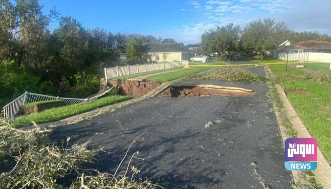 ظهور حفر عميقة في فلوريدا الأمريكية بعد إعصار "ميلتون" 1 Screenshot 2024 10 12 08 28 37 83 40deb401b9ffe8e1df2f1cc5ba480b12